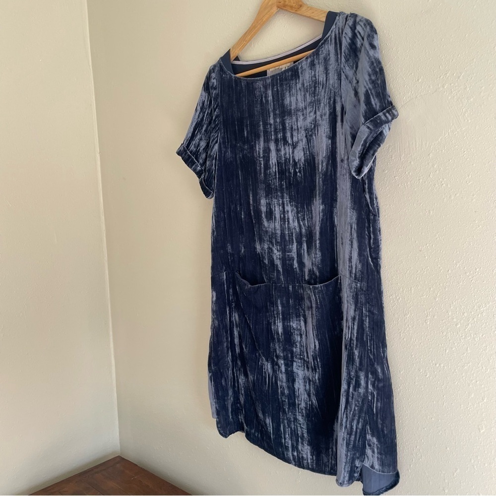 Floreat | Anthropologie Crushed Vevlet Whimsigoth Patch Pocket Navy Shirt Dress - Picture 2 of 11